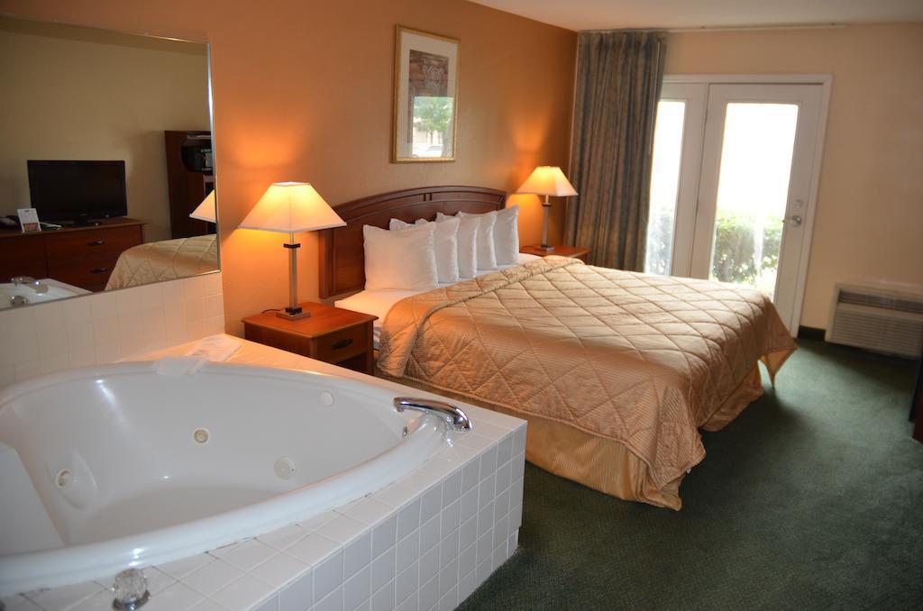 Rodeway Inn Chattanooga Bilik gambar